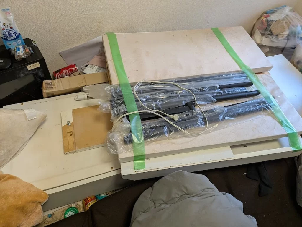 大阪市淀川区マンションの一人暮らし用ベッドフレーム回収前